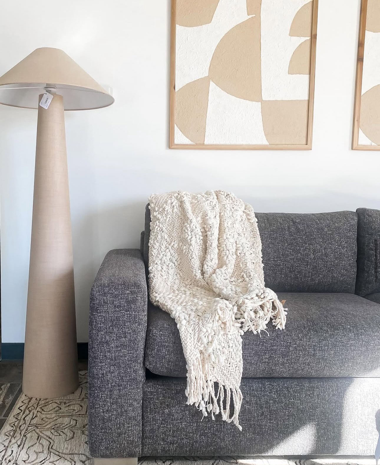 Social Image {i + 1}