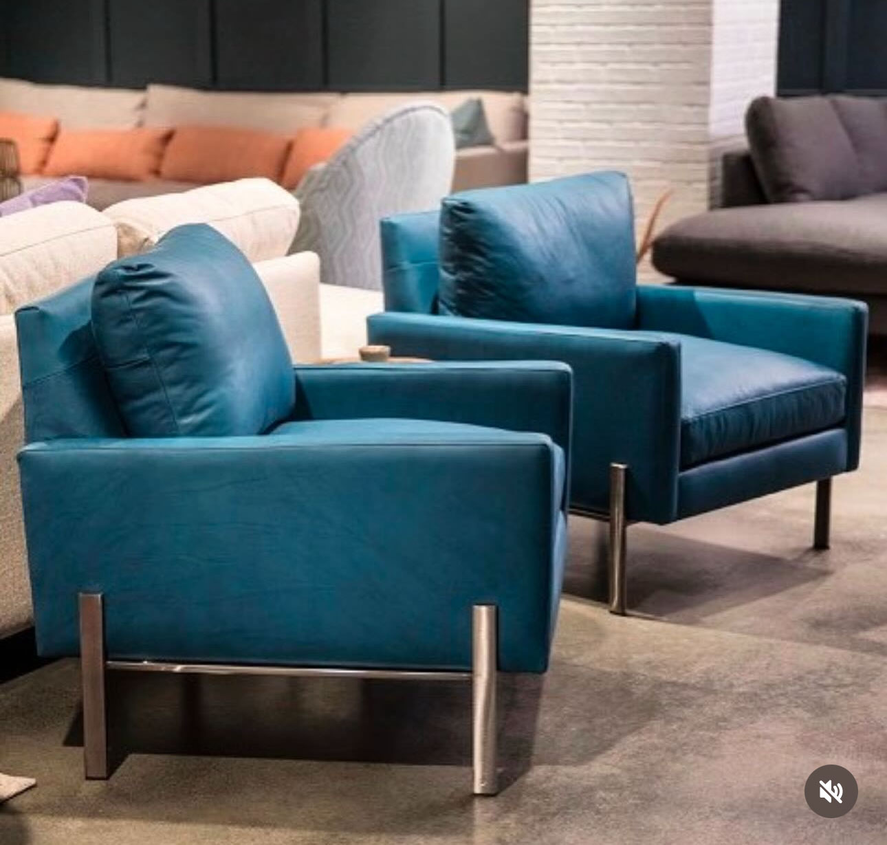 Social Image {i + 1}