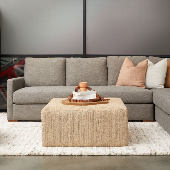 Social Image {i + 1}