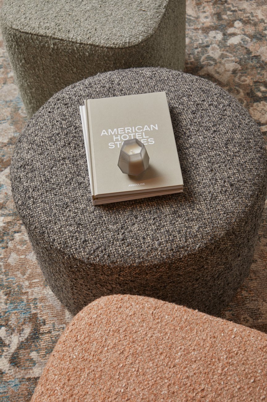 Social Image {i + 1}