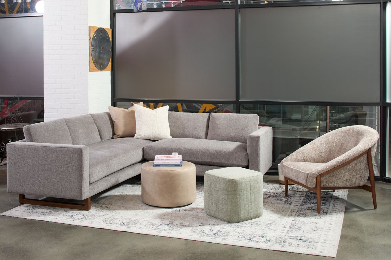 Social Image {i + 1}