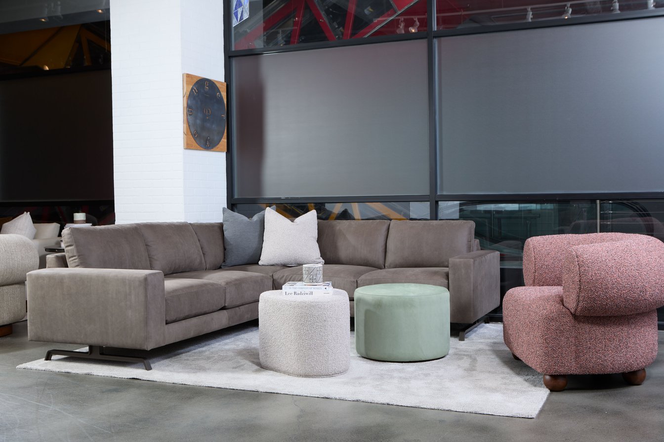 Social Image {i + 1}