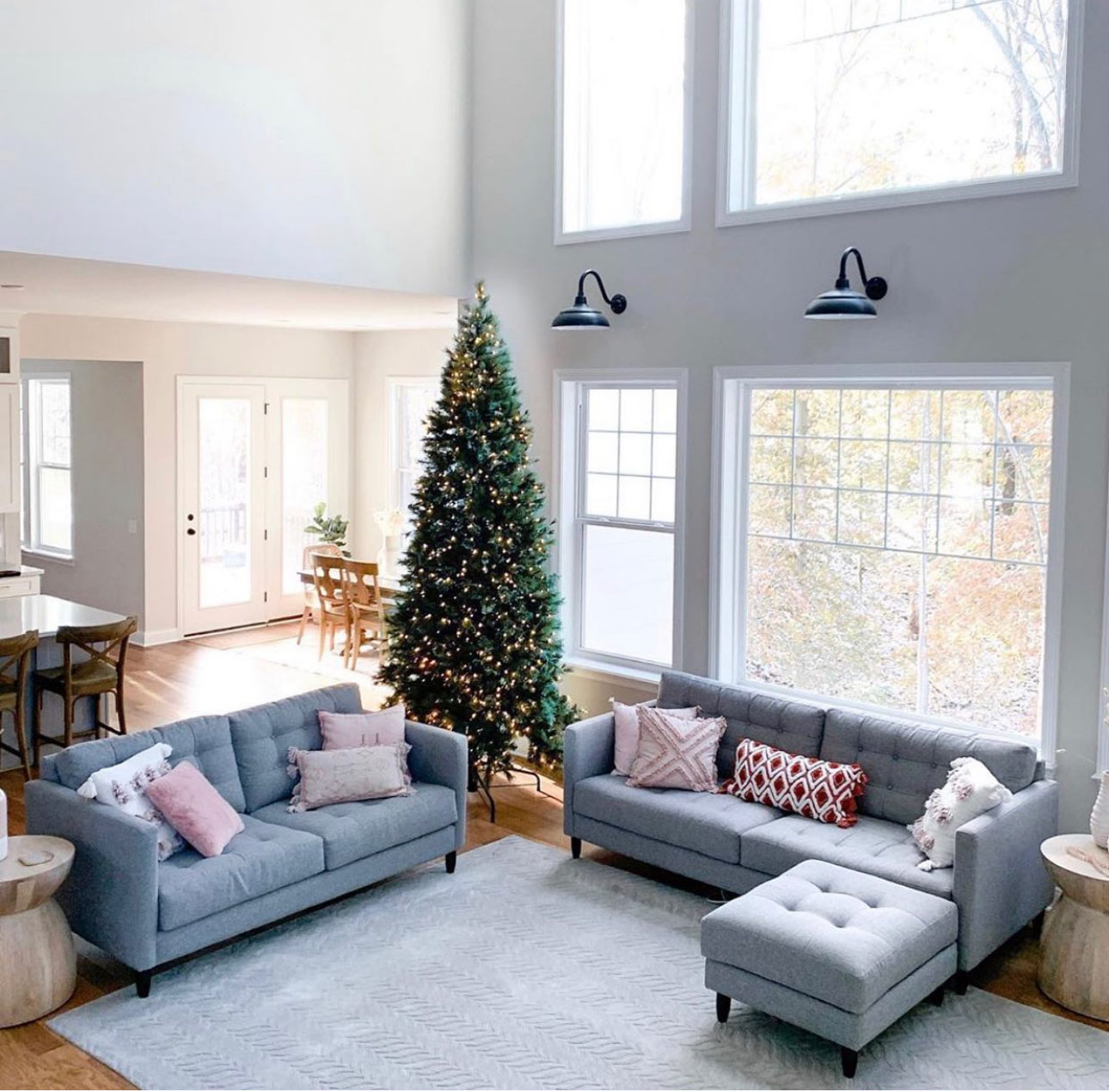 Social Image {i + 1}