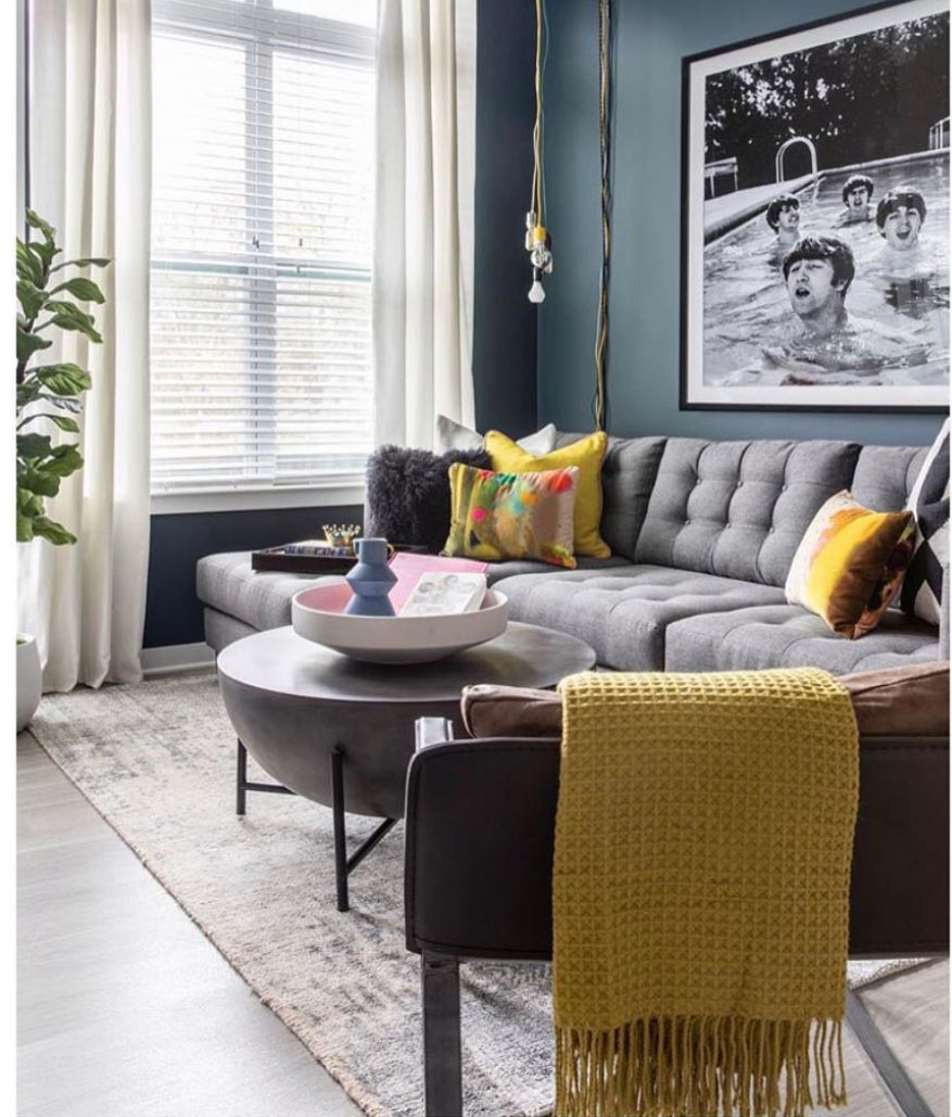 Social Image {i + 1}