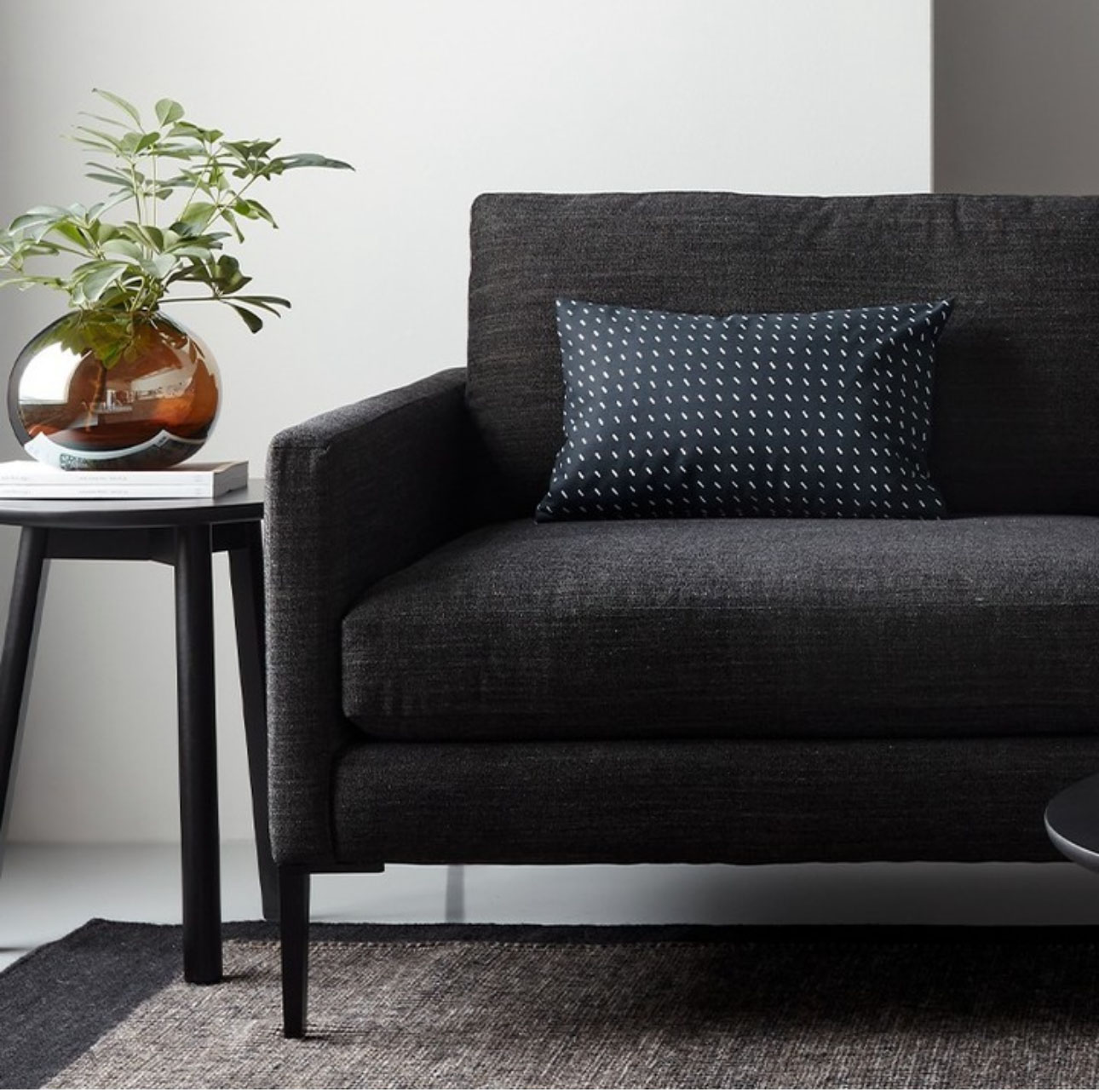 Social Image {i + 1}