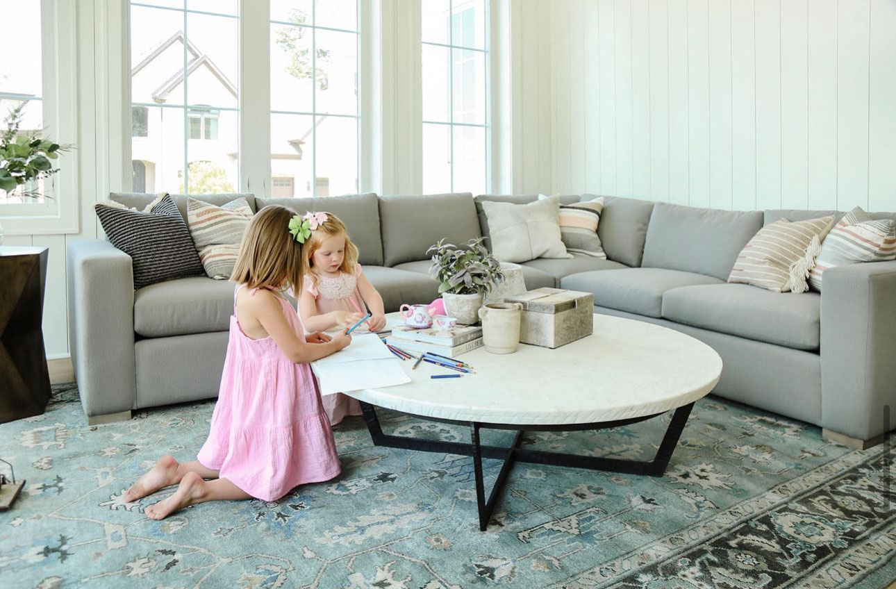 Social Image {i + 1}