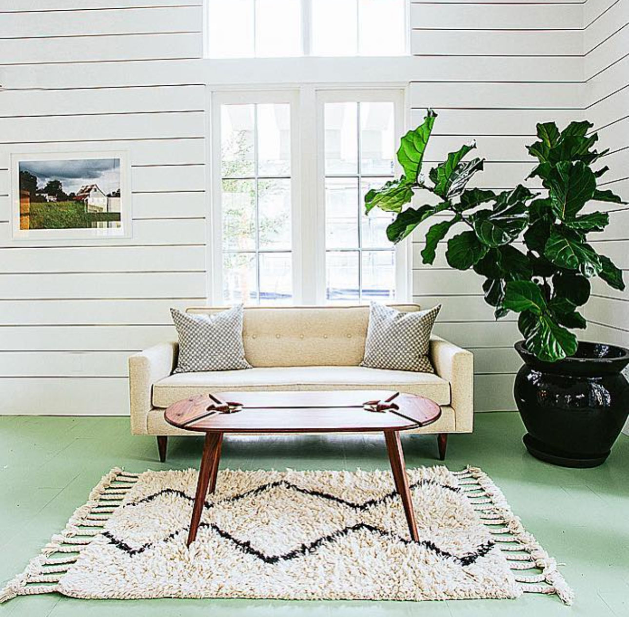 Social Image {i + 1}